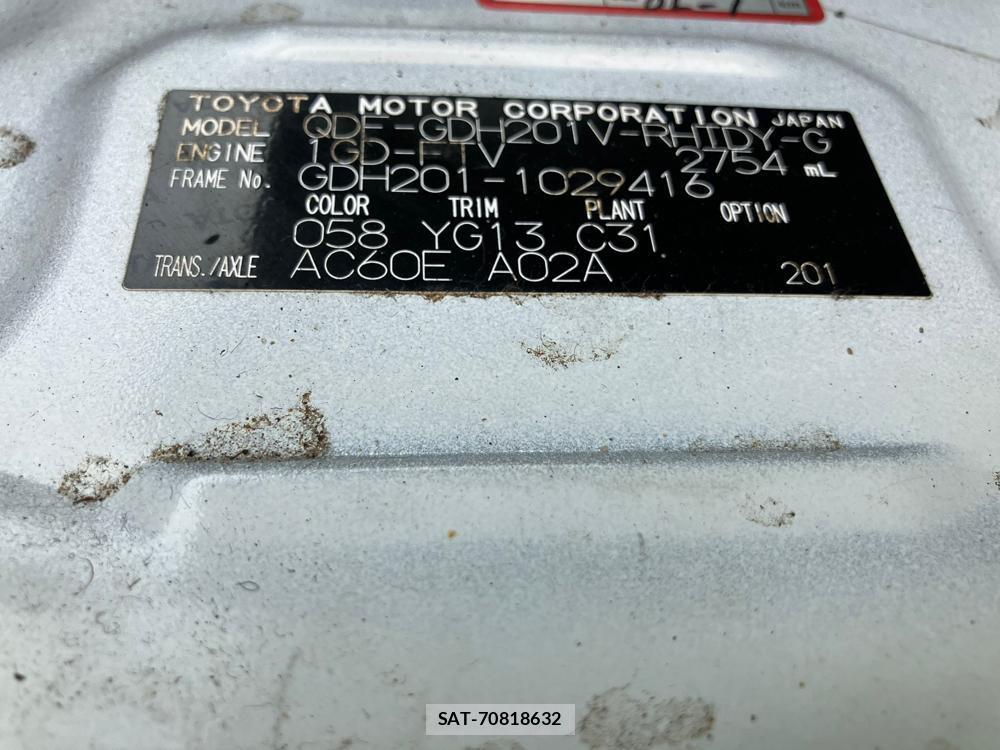 Toyota HIACE VAN 2019-07 976195-35