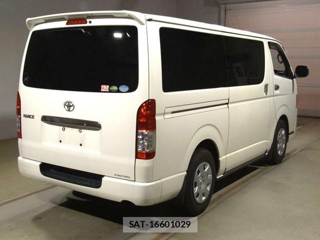 Toyota HIACE VAN 2018 1068934-1
