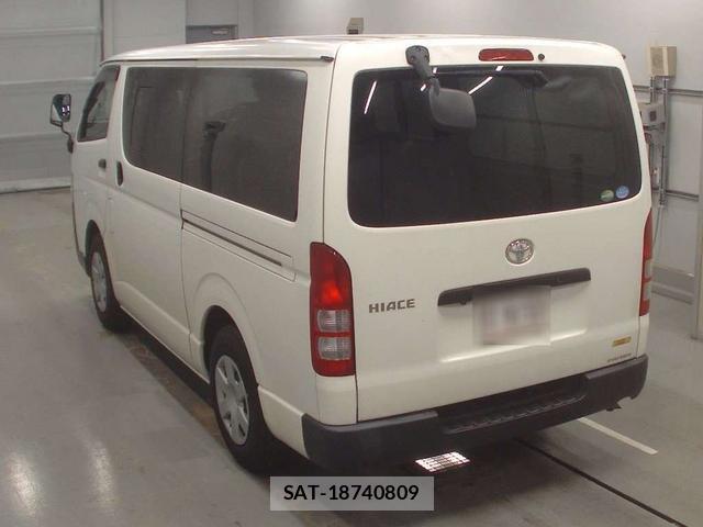 Toyota HIACE VAN 2018-05 1076733-4