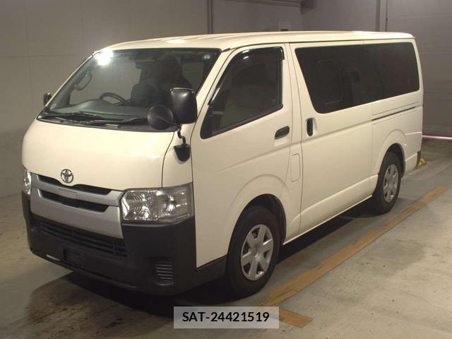 Toyota HIACE VAN 2018 976196-0