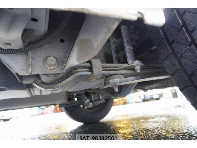 Toyota HIACE VAN 2013-06 1197548-11