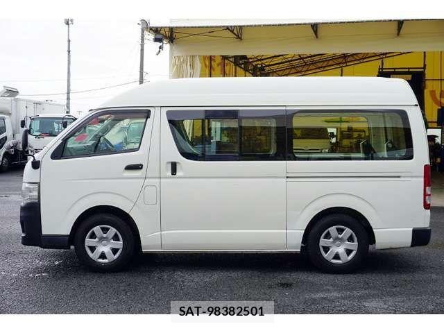 Toyota HIACE VAN 2013-06 1197548-2