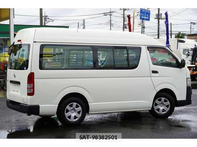 Toyota HIACE VAN 2013-06 1197548-7