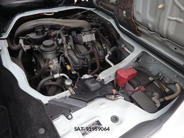 Toyota HIACE VAN 2019-01 1228225-25