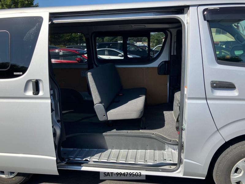 Toyota HIACE VAN 2019 1230699-9
