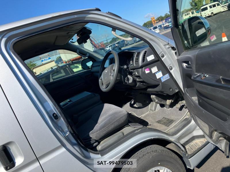 Toyota HIACE VAN 2019 1230699-12