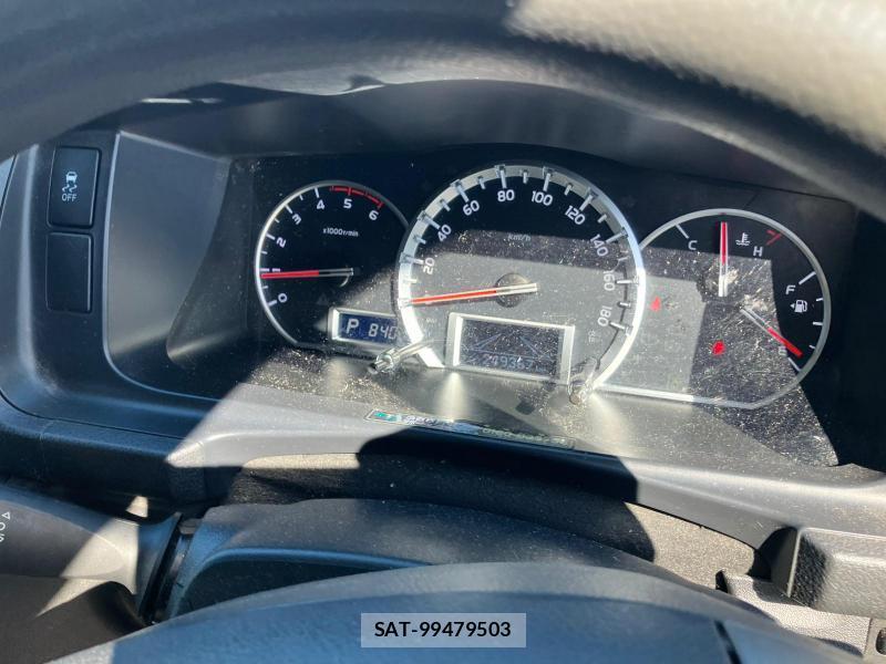Toyota HIACE VAN 2019 1230699-17