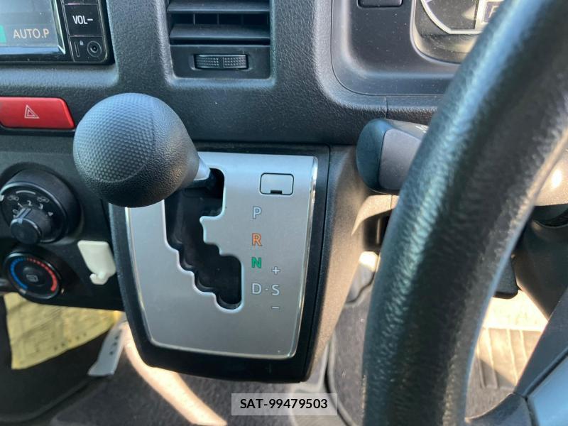 Toyota HIACE VAN 2019 1230699-19