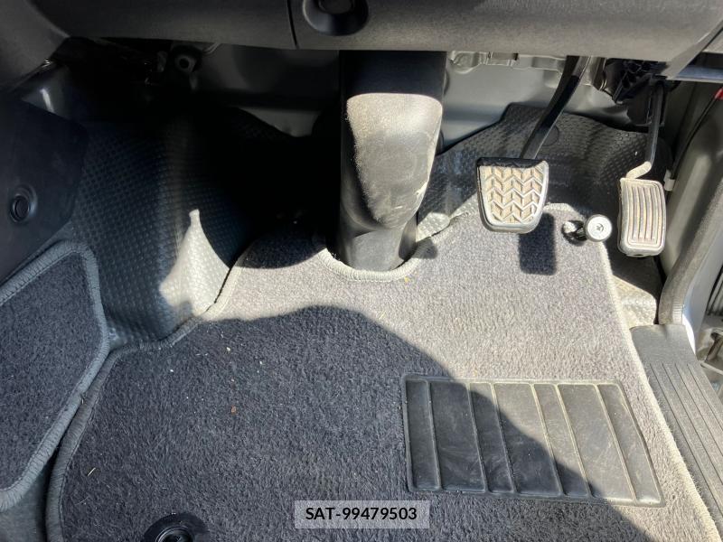 Toyota HIACE VAN 2019 1230699-21