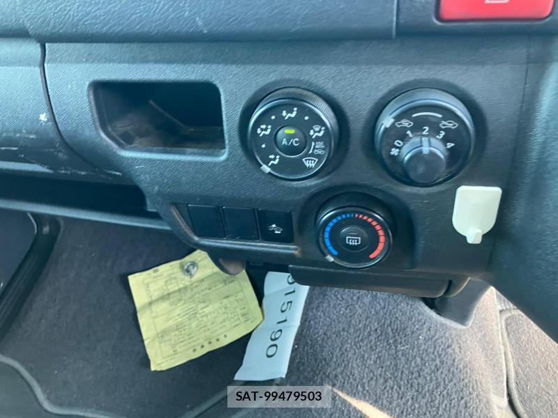 Toyota HIACE VAN 2019 1230699-22