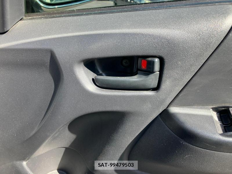 Toyota HIACE VAN 2019 1230699-26