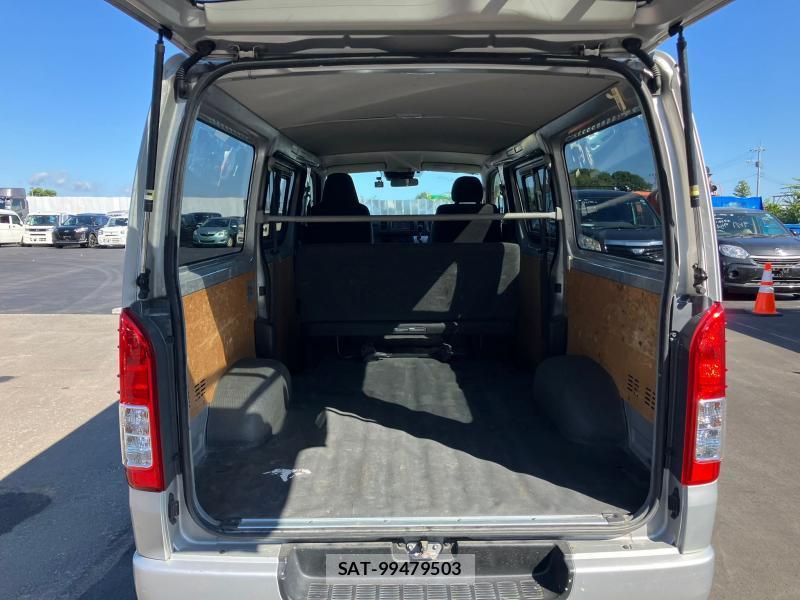 Toyota HIACE VAN 2019 1230699-29