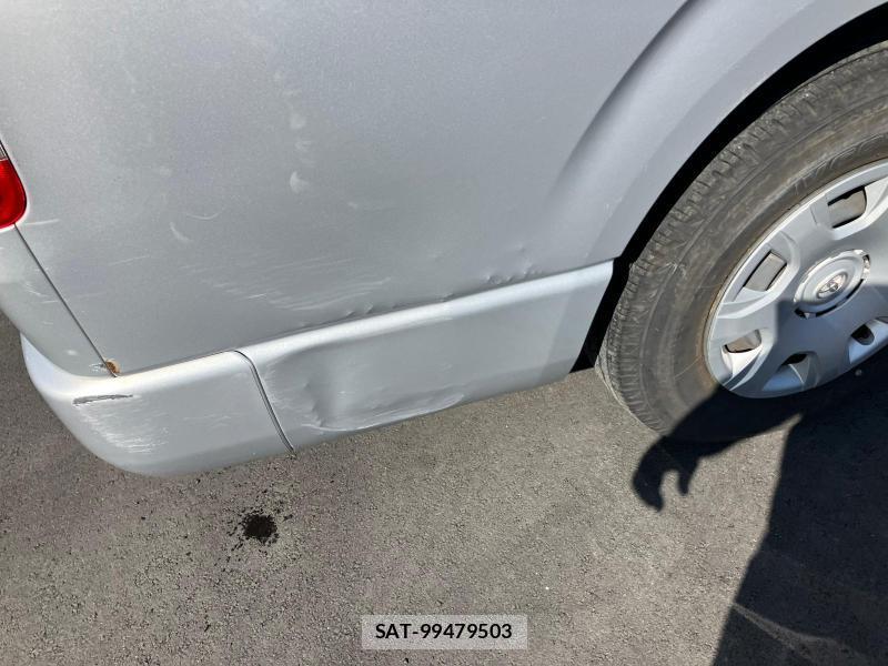 Toyota HIACE VAN 2019 1230699-36