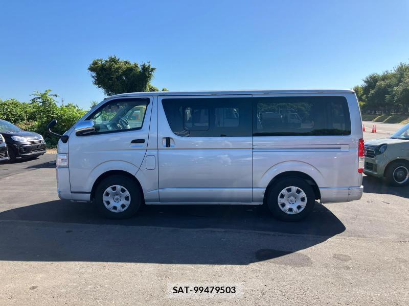 Toyota HIACE VAN 2019 1230699-6