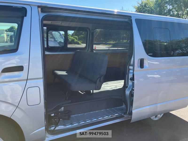 Toyota HIACE VAN 2019 1230699-8