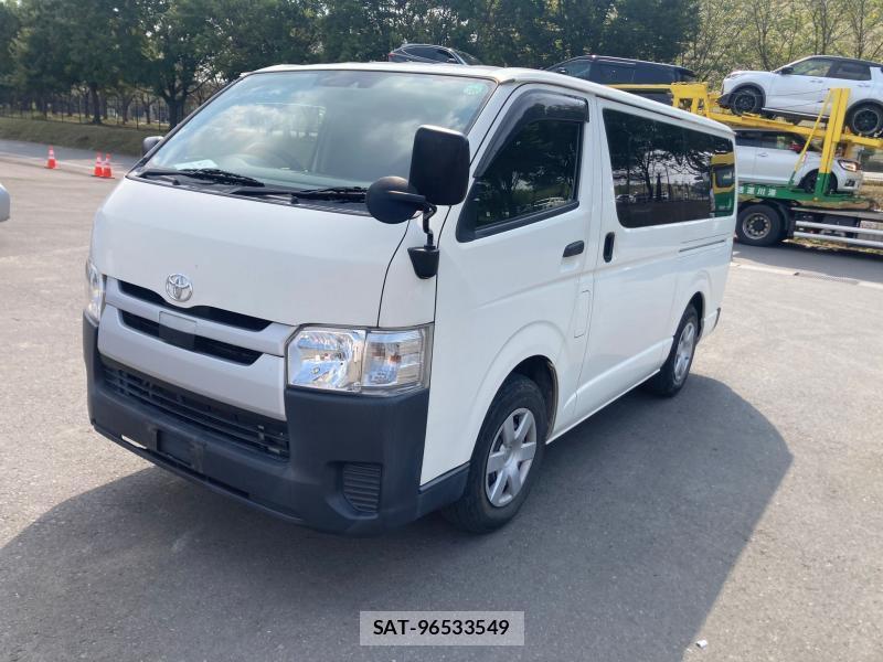 Toyota HIACE VAN 2018 1230251-0
