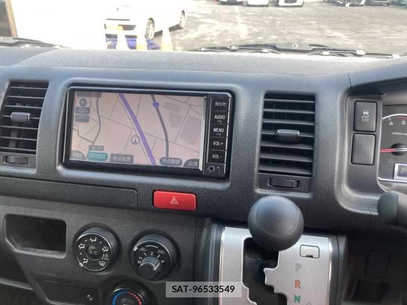 Toyota HIACE VAN 2018 1230251-18