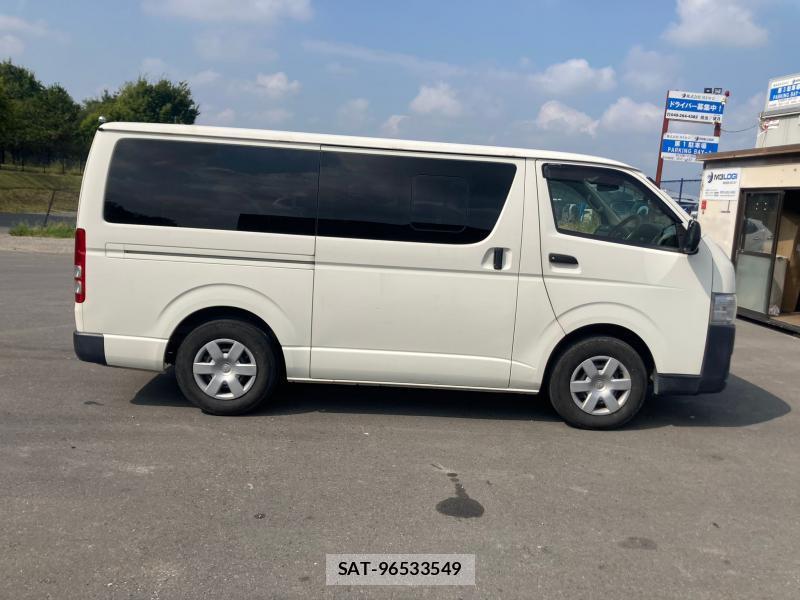 Toyota HIACE VAN 2018 1230251-2