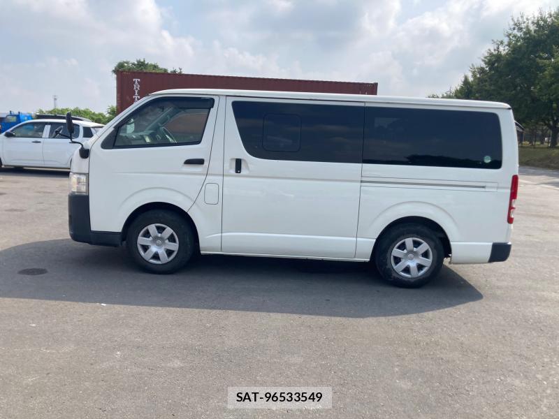 Toyota HIACE VAN 2018 1230251-6