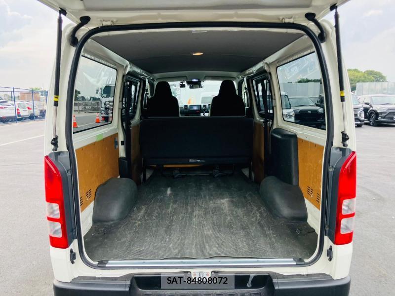 Toyota HIACE VAN 2019 1226801-24