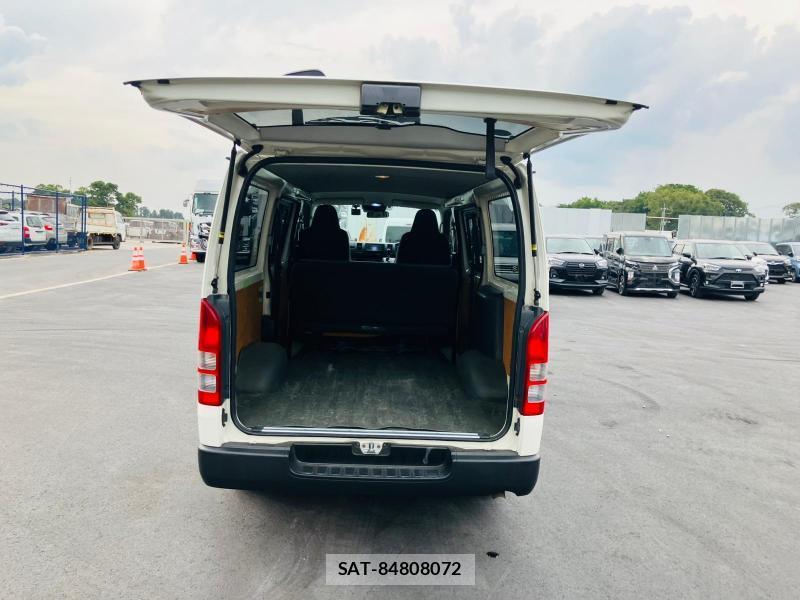 Toyota HIACE VAN 2019 1226801-25