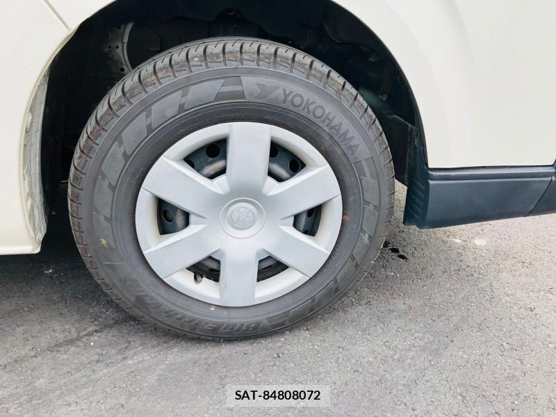 Toyota HIACE VAN 2019 1226801-27