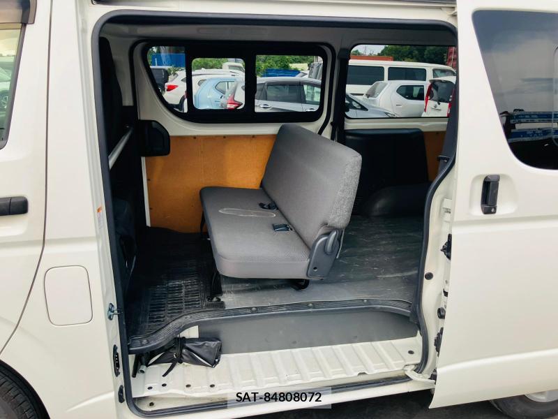 Toyota HIACE VAN 2019 1226801-8