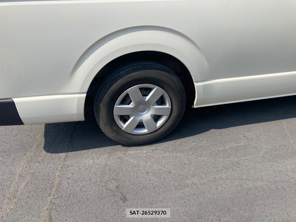 Toyota HIACE VAN 2018 1218353-29