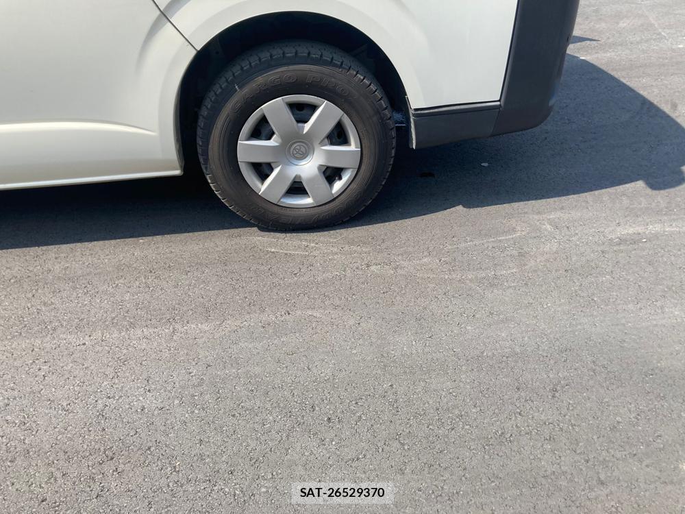 Toyota HIACE VAN 2018 1218353-32