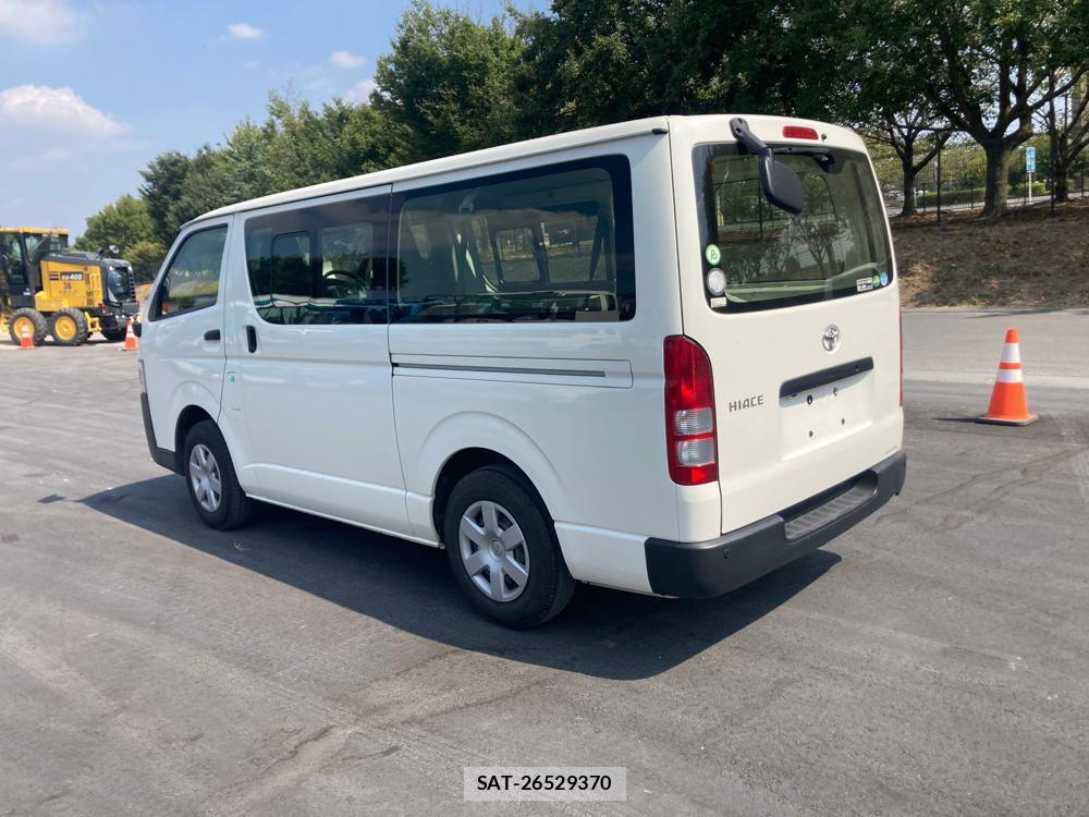 Toyota HIACE VAN 2018 1218353-4
