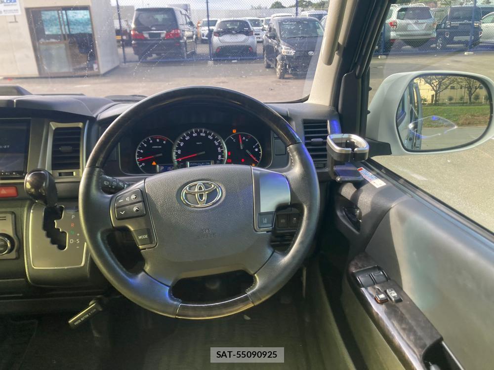Toyota HIACE VAN 2018 1287986-12