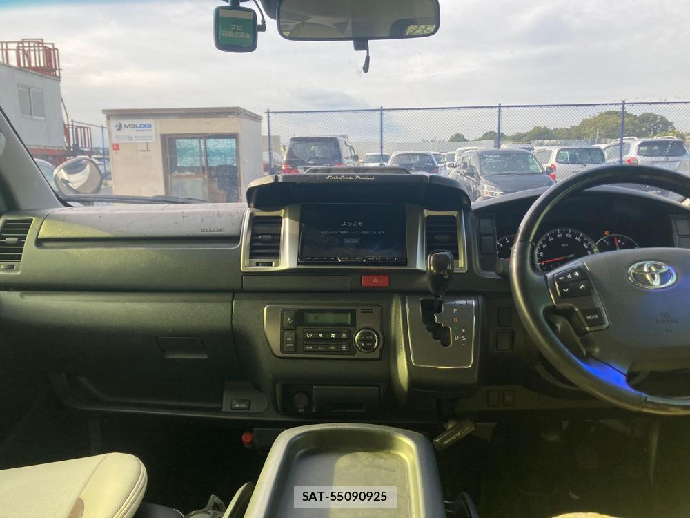 Toyota HIACE VAN 2018 1287986-17