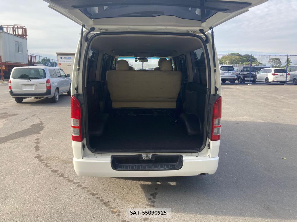 Toyota HIACE VAN 2018 1287986-26