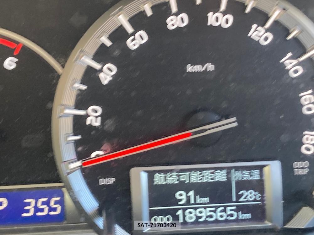 Toyota HIACE VAN 2018 1284218-15