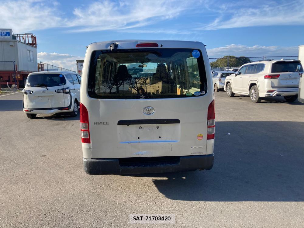 Toyota HIACE VAN 2018 1284218-3