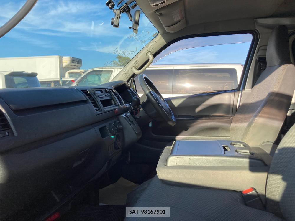 Toyota HIACE VAN 2019 1284219-10