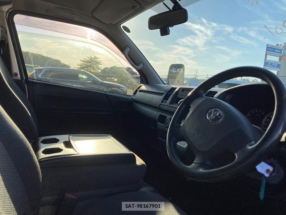 Toyota HIACE VAN 2019 1284219-11