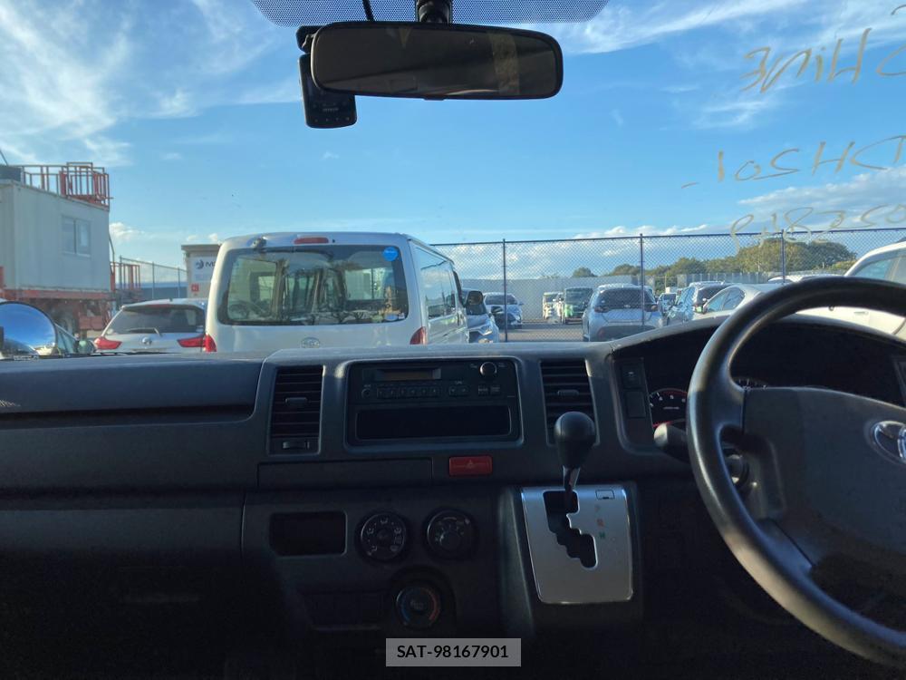 Toyota HIACE VAN 2019 1284219-12