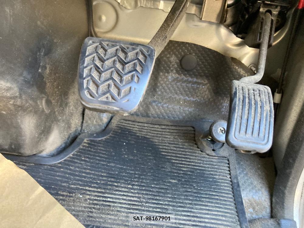 Toyota HIACE VAN 2019 1284219-24