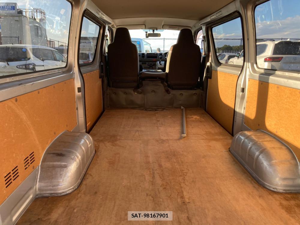 Toyota HIACE VAN 2019 1284219-27