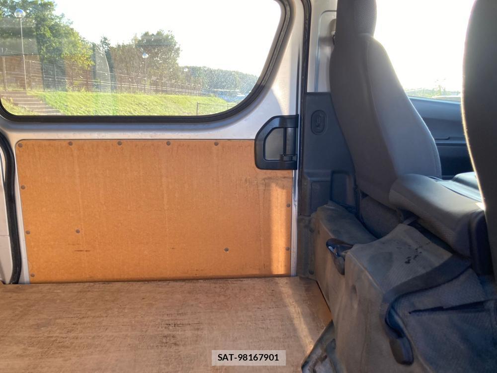 Toyota HIACE VAN 2019 1284219-8