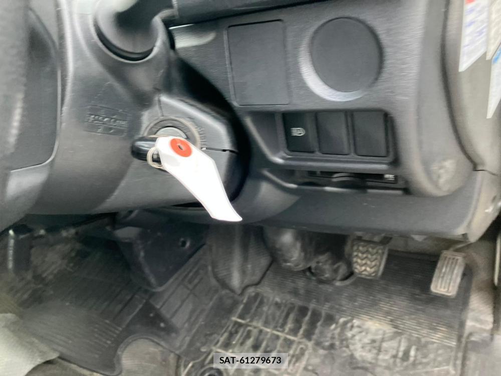 Toyota HIACE VAN 2018 1218402-18