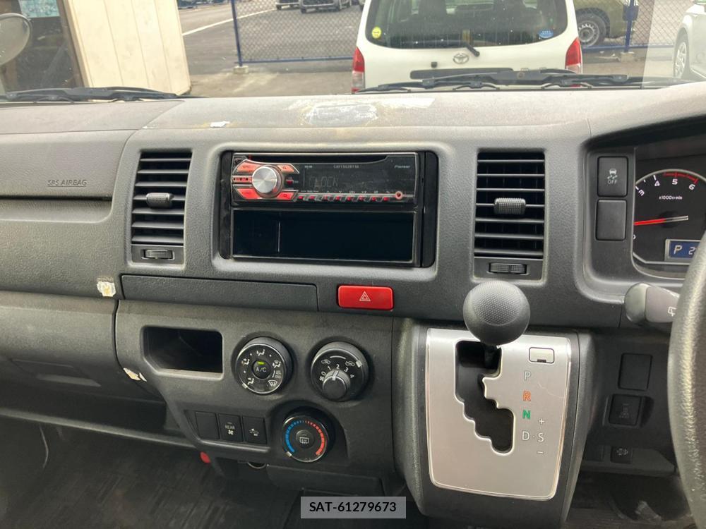 Toyota HIACE VAN 2018 1218402-20