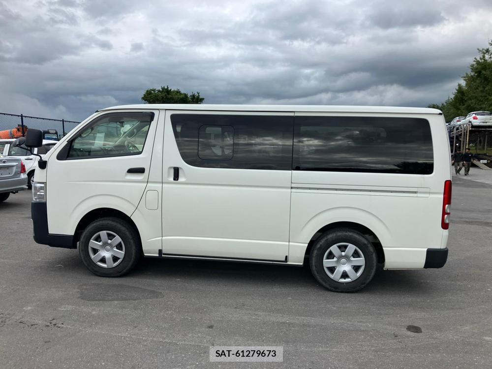 Toyota HIACE VAN 2018 1218402-2