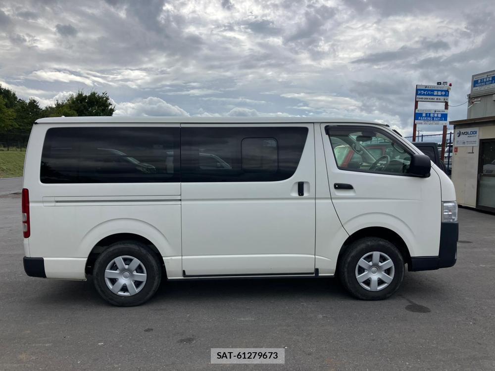 Toyota HIACE VAN 2018 1218402-6