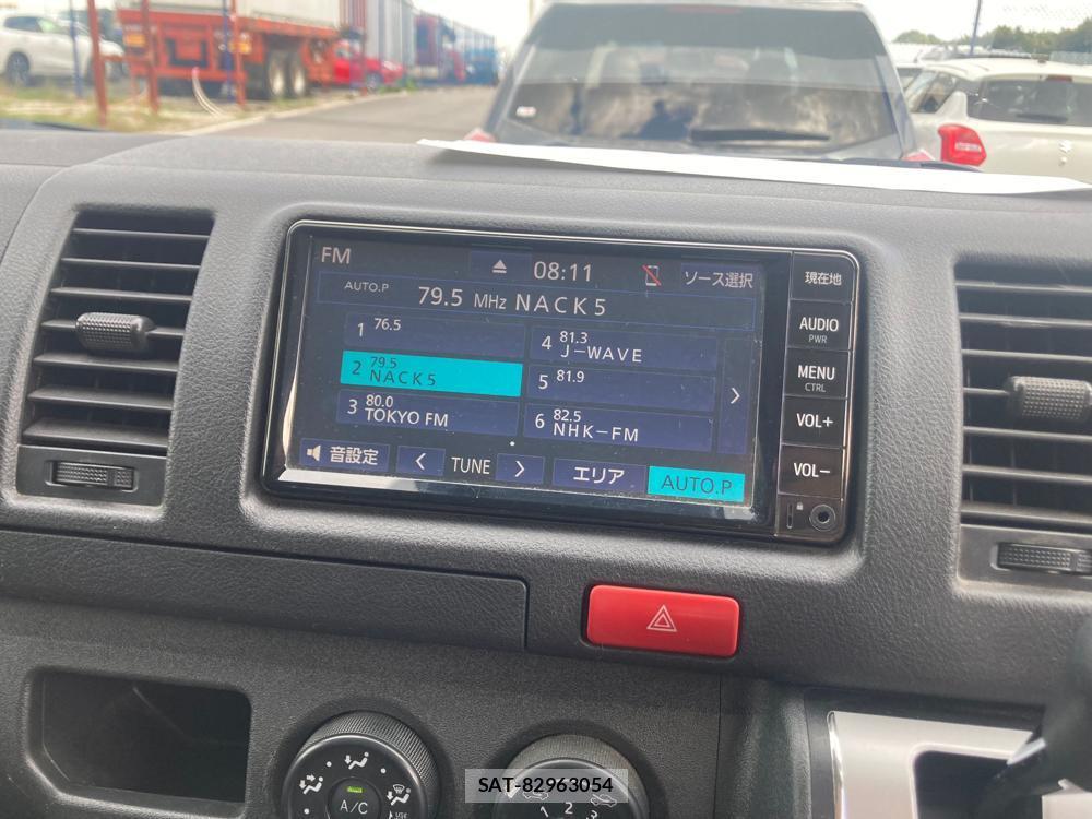 Toyota HIACE VAN 2020 1305385-18