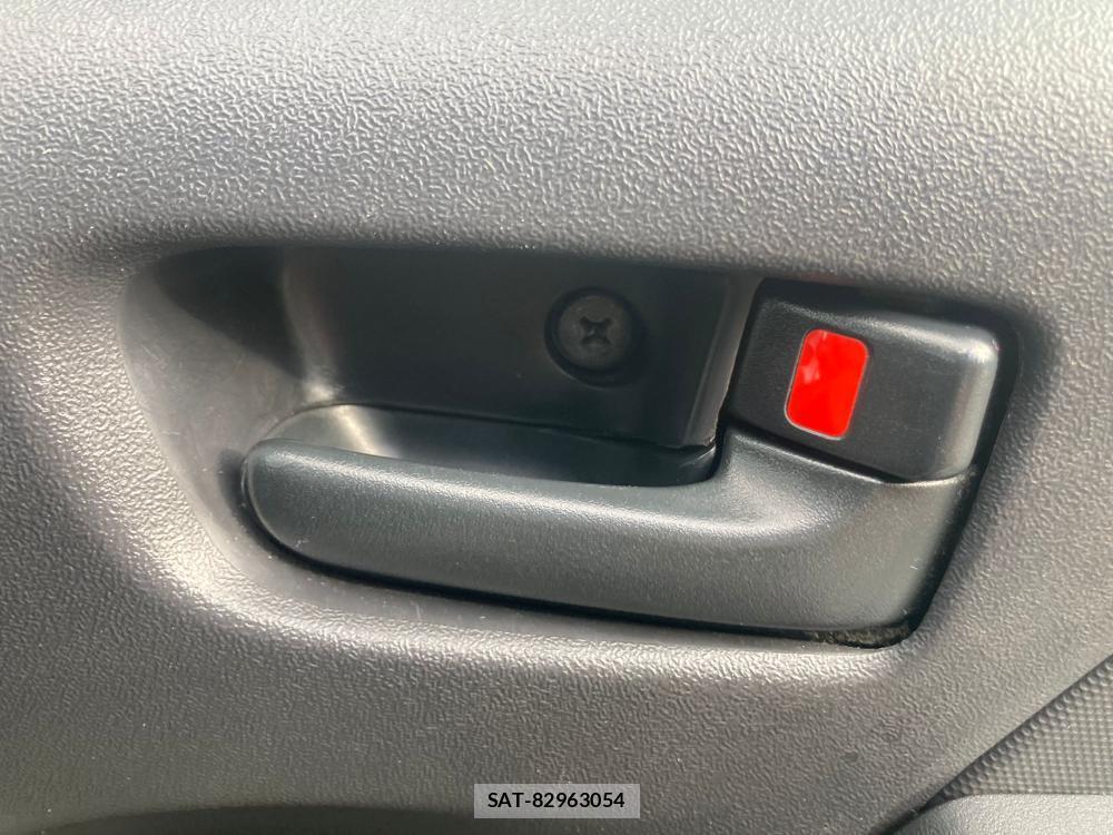 Toyota HIACE VAN 2020 1305385-24