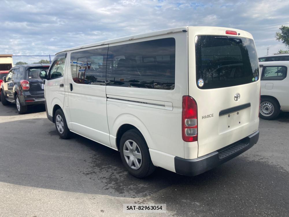 Toyota HIACE VAN 2020 1305385-2