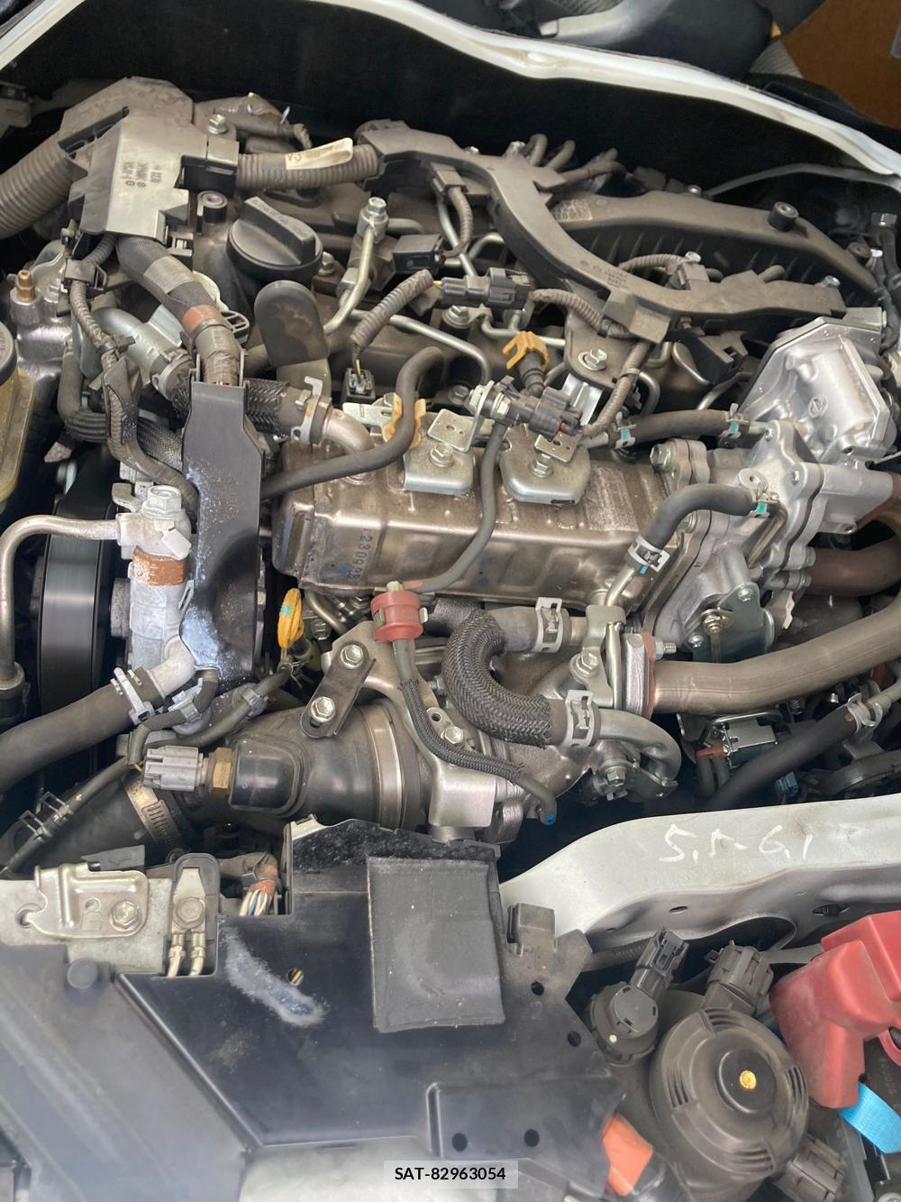 Toyota HIACE VAN 2020 1305385-30