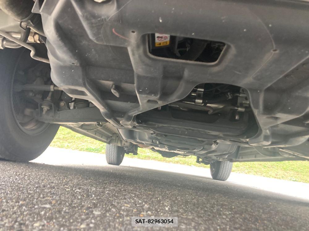 Toyota HIACE VAN 2020 1305385-37